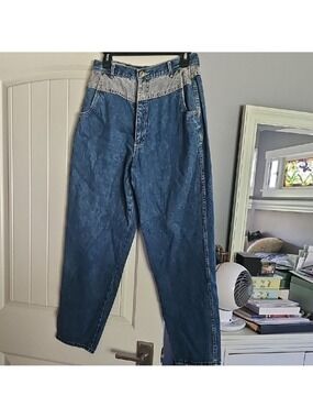 Bonjour Medium Wash High Waisted Mom Vintage Jeans Size 14